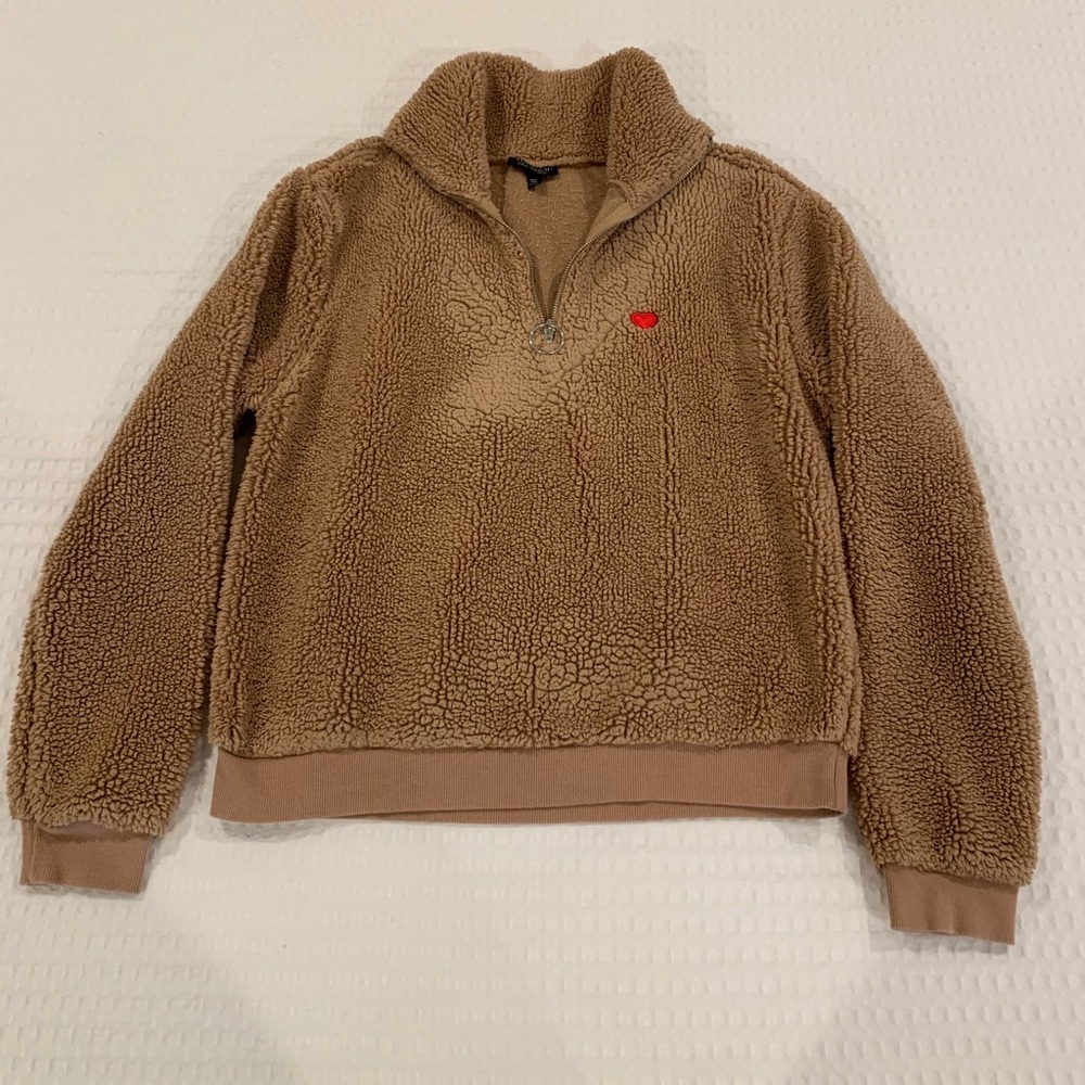 Brown teddy pull over 🤎